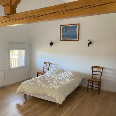 Gite Des A Maison d'hôtes Saint-Haon-le-Vieux